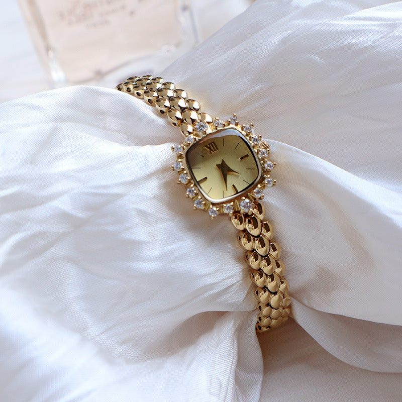Niche Vintage Thin-chain Watch