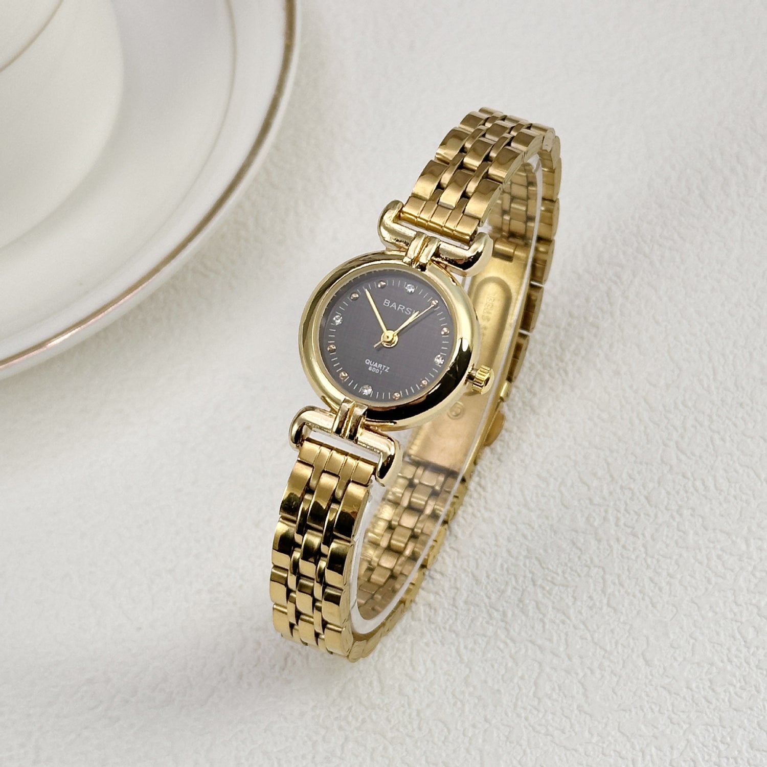 Barsh-Quartz Watch