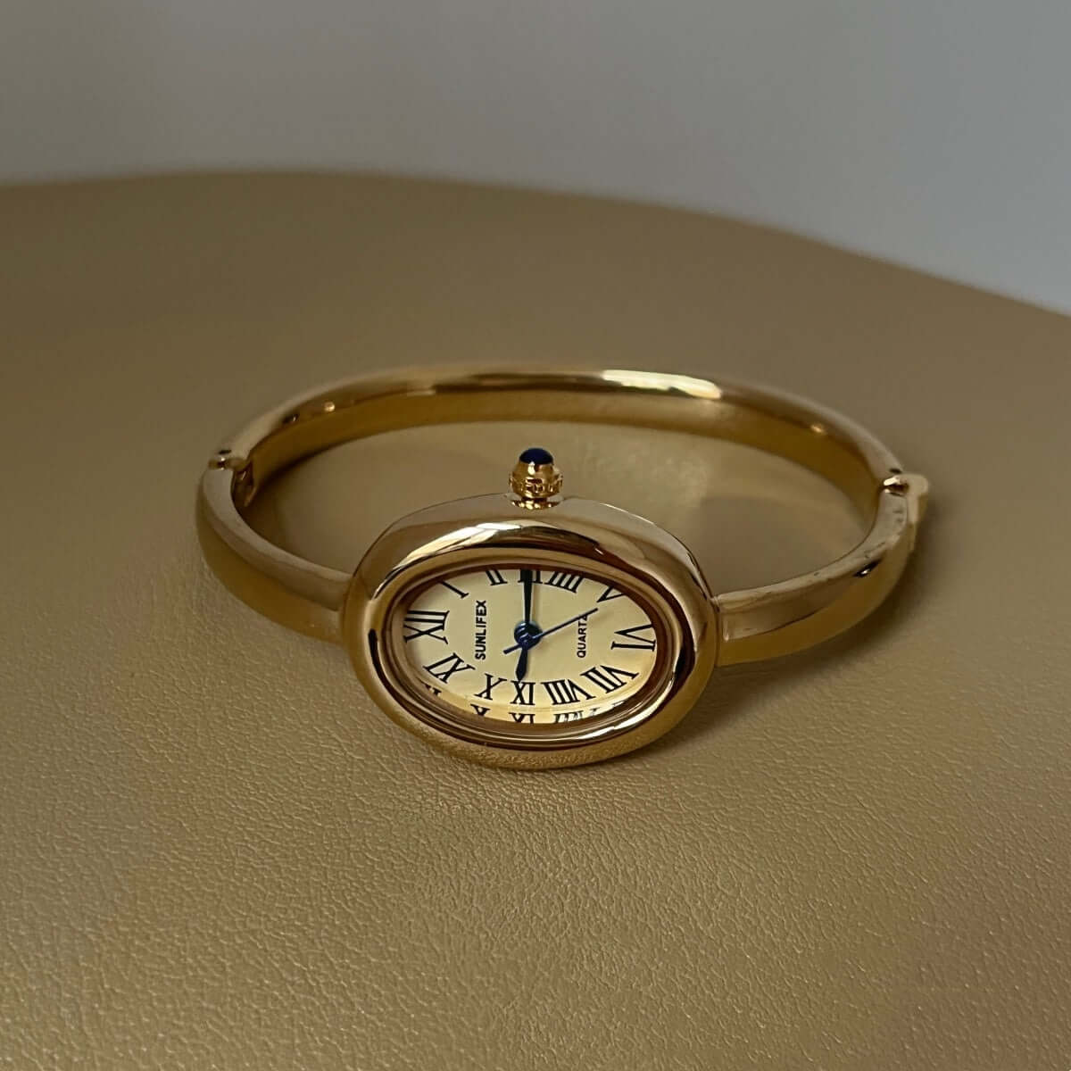 Oval Roman-SUNLIFEX Bracelet Watch